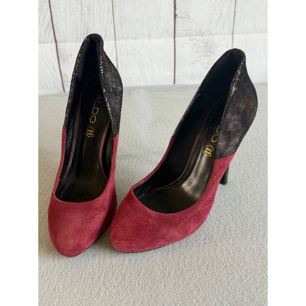 Aldo Burgundy Suede Metallic Snake Embossed Platform Pumps Stiletto Heels 38